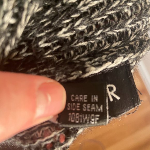 A. Byer | 100% Rabbit Tuft Long Cardigan | M - Picture 7 of 9